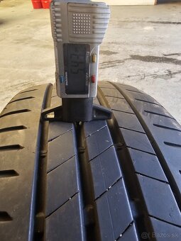Bridgestone 205/45 R17 - 5