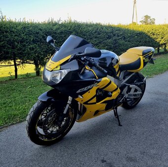 Honda CBR 929RR na opravu - 5