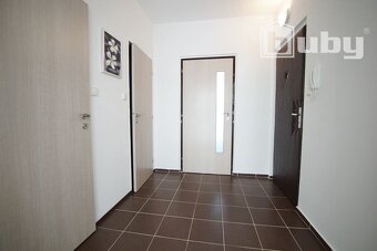 Na prenájom 2 izbový byt (49 m2), Martin - Záturčie. - 5