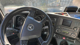 Mercedes - Benz Actros - 5