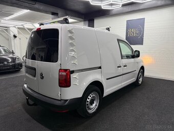 Volkswagen Caddy 2019 2.0tdi 75kw L1 ťažné 1majiteľ - 5
