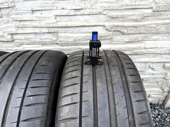 255/40 R19 Michelin letne - 5
