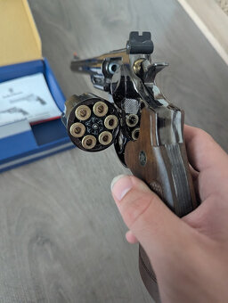 Smith & Wesson M29 8 3/8" airsoft CO2 revolver - 5