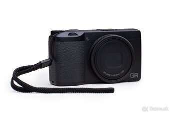 Predám málo používaný RICOH GR III - 5