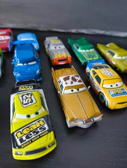 Kovové autíčka z rozprávky Cars - 5