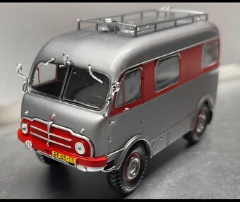 Predám náklaďáky minulej éry zn.deagostíny - 5