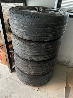 5x130 R20 , 275/45 R20 original VW - 5
