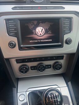 Volkswagen Passat Variant 2.0TDI - 5