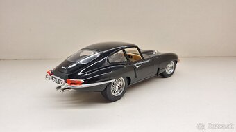 1:18 JAGUAR E COUPE, č - 5