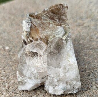 18mm čistý kryštál topazu, krištáľu a muskovitu v pegmatite - 5
