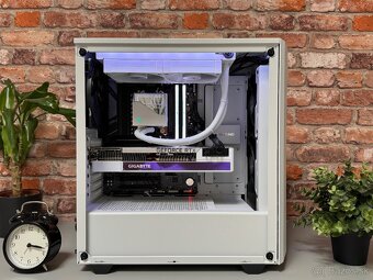 Ryzen 9 9950X\32GB\RTX 3080\SSD\850W Zdroj - 5