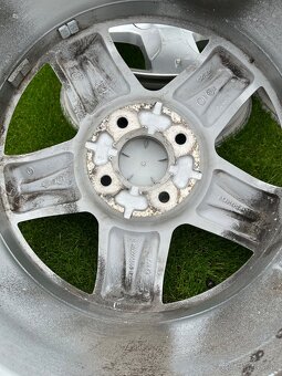 Elektróny R16 4x100 - 5