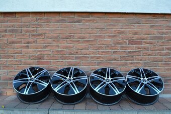 5x112 R17 Hlinikove disky Original Mercedes Class W205 - 5