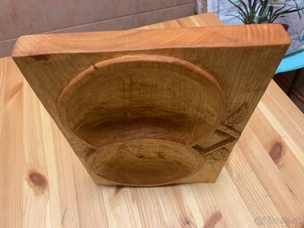 Predam rucne vyrezavanu dvojitu misu-drevo lipa - 5