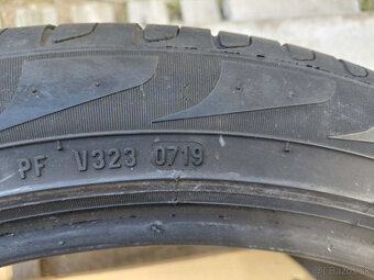 1ks Pirelli 235/45R20 - 5