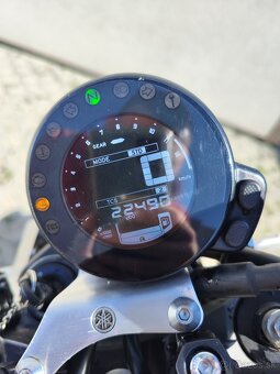 Yamaha xsr 900 - 5