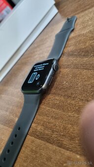 Apple Watch 5 44mm - 5