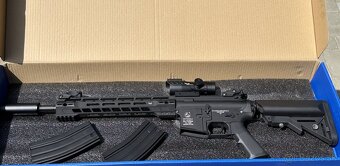 Airsoft Cybergun Colt M4A1 AEG Full Metal Long - 5