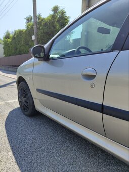 Peugeot 206 1.4hdi 50kw 2005 - 158000km - 5