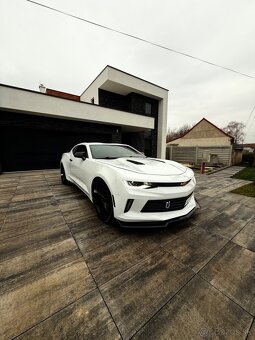 Chevrolet Camaro Sport car - 5