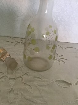 KARAFA NA VíNO - 5