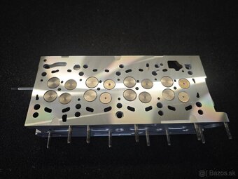 Hlava valcov 2.0TDI R 04L103373E - 5