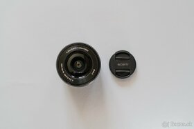 Sony E pz 16-50mm f/3.5-5.6 OSS - 5