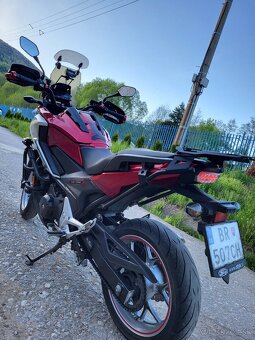 Honda NC 750X - 5