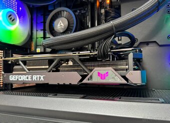 Ryzen 7 9800X3D\96GB\RTX 4090\SSD\1200W Zdroj - 5