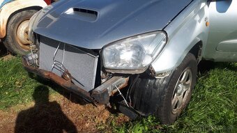 Toyota Rav 4 - 5