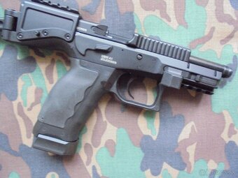 ASG USW A1 gas/CO2 GBB. - 5