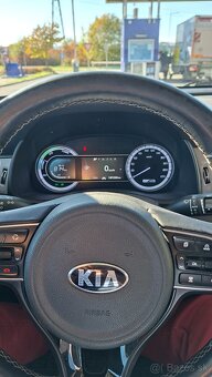 KIA Niro Combi 77.2kw Automat - 5