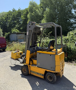 Detvan AV 16, elektro, triplex, bočný posuv - 5