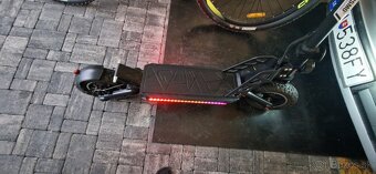 Predám elektrickú kolobežku kugoo g2 pro - 5