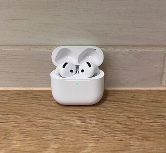 Airpods 4 + záruka - 5