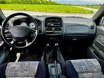 Nissan Navara 2,5 TDi 76kw     REZERVOVANÉ - 5