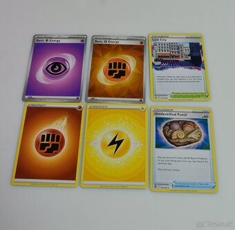 Pokémon TCG krabičky a karty - 5