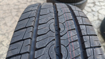 Letné pneu 215/70 R15C --- SEMPERIT - 5
