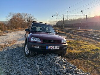 Toyota RAV4 4x4 NOVÁ STK, EK - 5