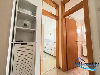 ☀NOVALJA (HR) - 3-izbový moderne zariadený apartmán, blízko  - 5
