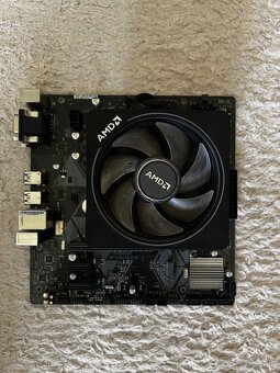 REZERVOVANÉ AMD Ryzen 7 2700X, Asus Prime B450M-K - 5