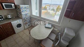 Obojstranne orientovaný, zariadený, loggia, Slatinská ul., V - 5