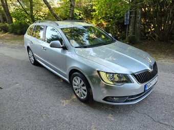 ŠKODA SUPERB COMBI II 2.0 TDI DSG 125KW  12/2014 - 5