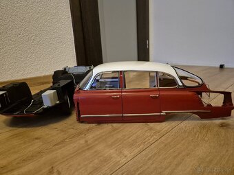 Predam modely De Agostiny 1:8 - 5