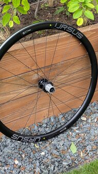 Karbónove kolesá URSUS C37 Disc - 5