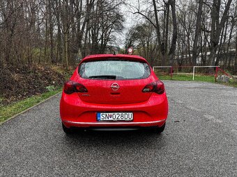 Opel Astra 1.4 Turbo Enjoy - 5