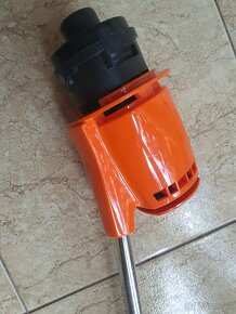 Strunová kosačka Black & Decker 9" Cut z Ameriky na 120V - 5