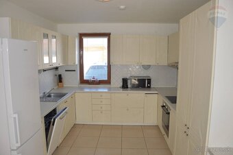 Predaj 4 izbový rodinný dom Branč, dosah MHD - 5