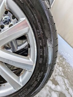 Predám originálne VW elektróny R17 + letne pneu 235/45 - 5