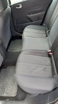 Renault Megan - 5